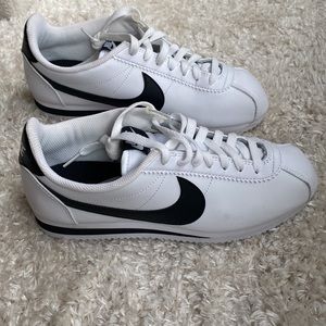 Nike Cortez - Women’s Size 9